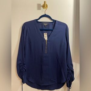 NWT Express Women’s Long Sleeve V-neck Front Gold-Zipper Blouse